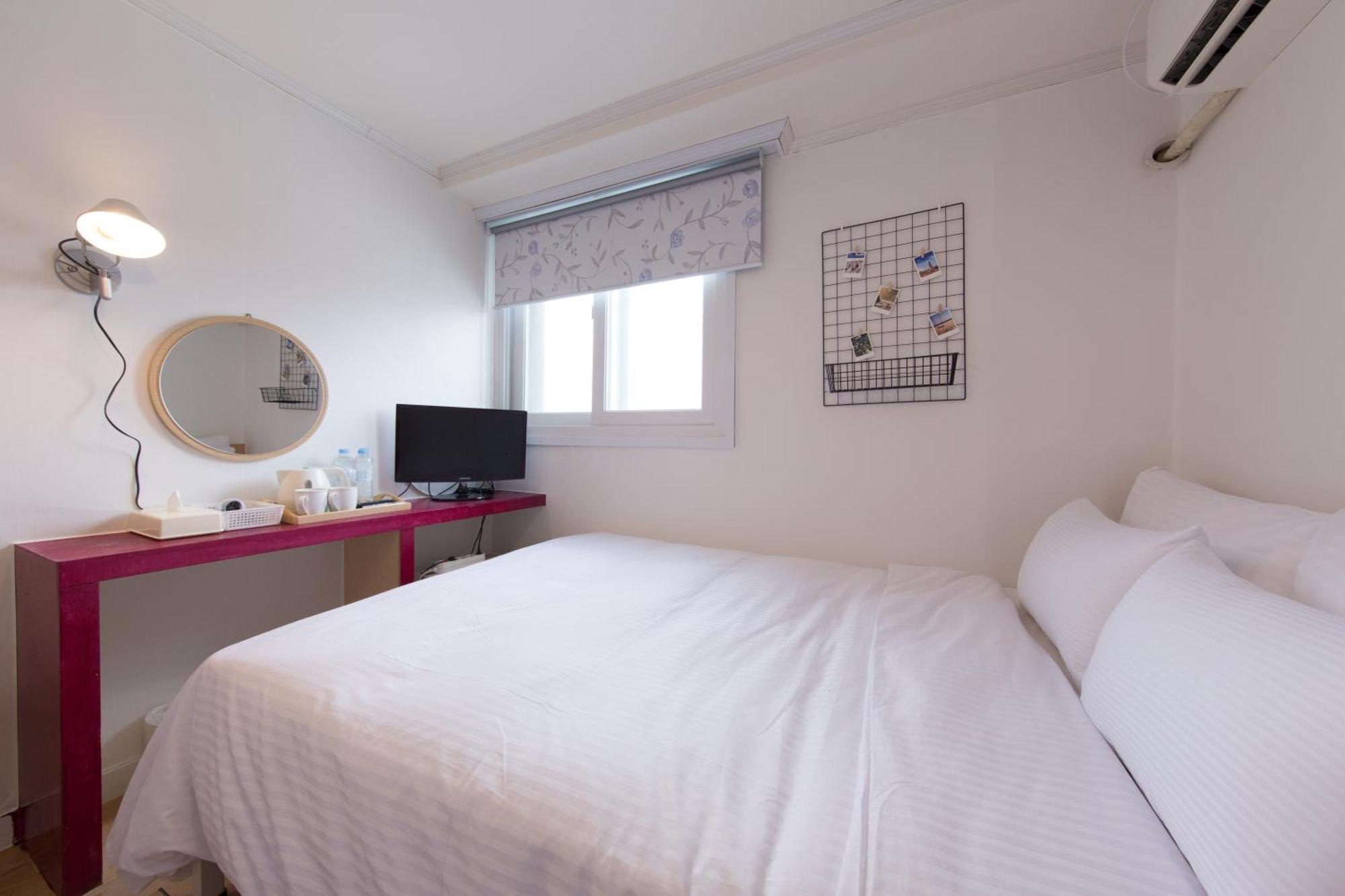 Travel Monster Hotel Seoul Exterior photo