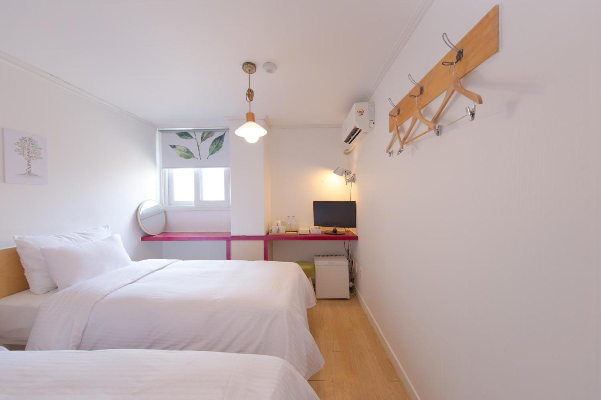 Travel Monster Hotel Seoul Exterior photo