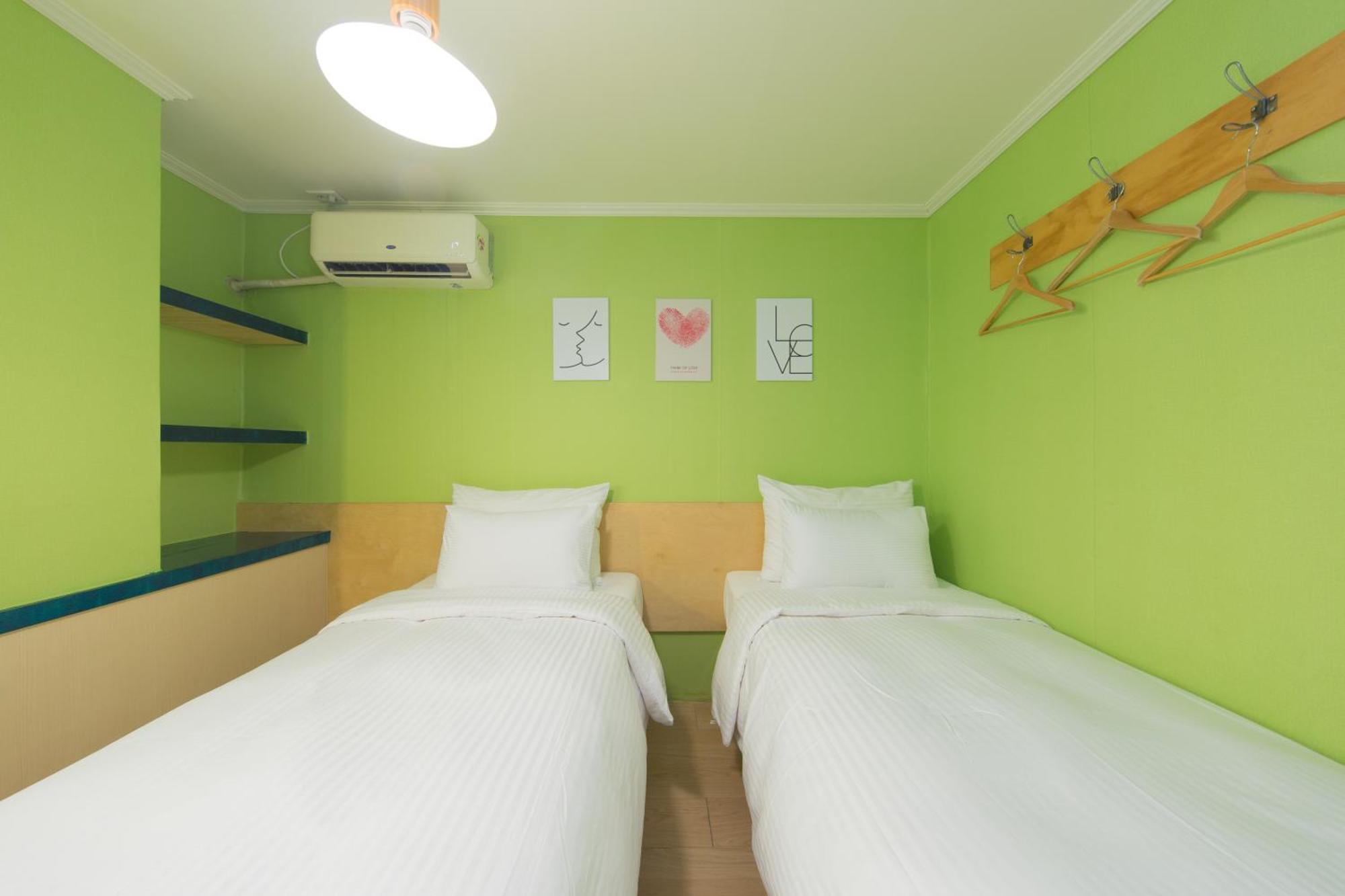 Travel Monster Hotel Seoul Exterior photo