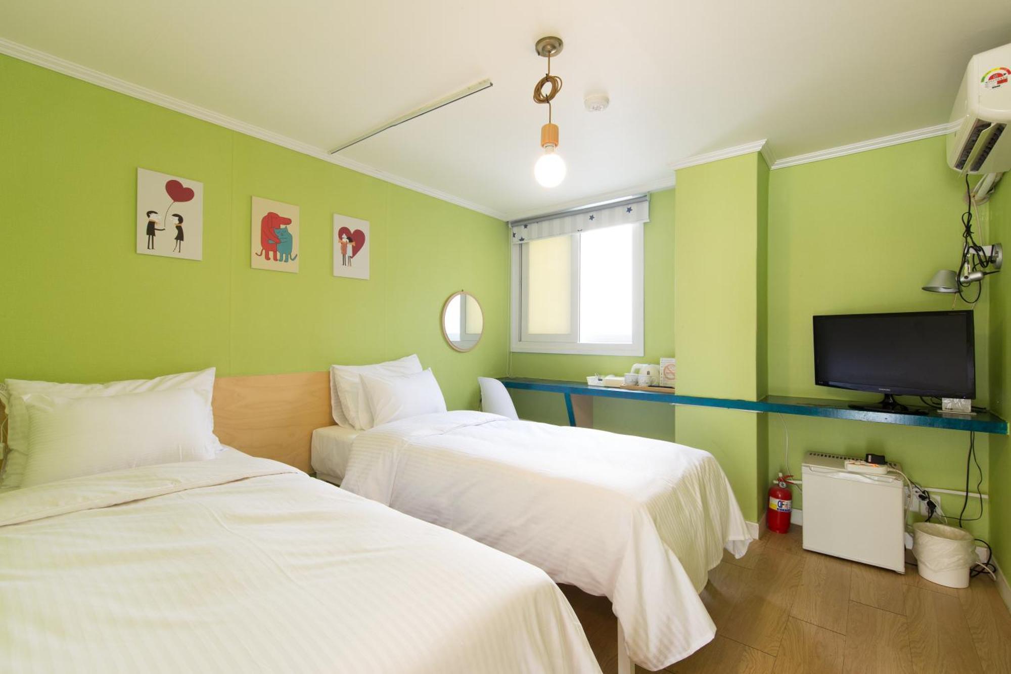 Travel Monster Hotel Seoul Exterior photo