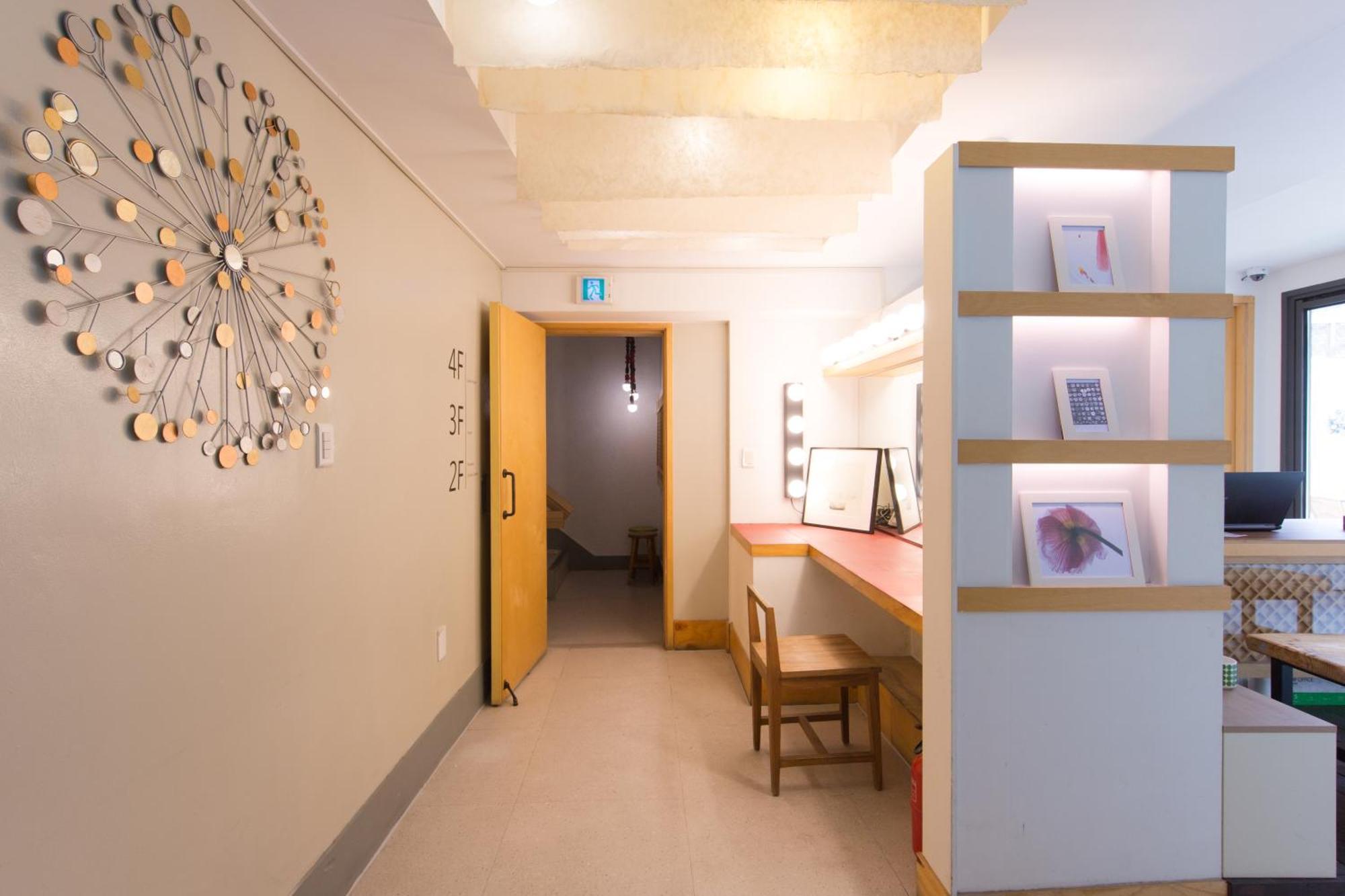 Travel Monster Hotel Seoul Exterior photo