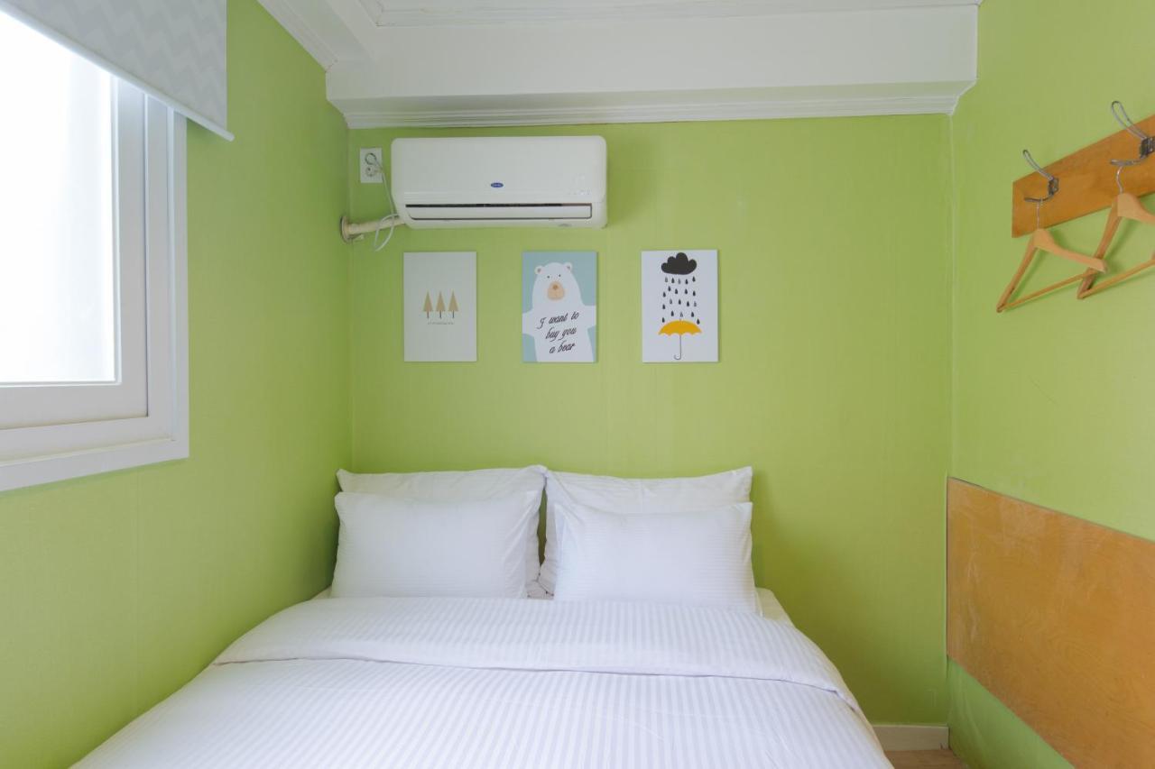 Travel Monster Hotel Seoul Exterior photo