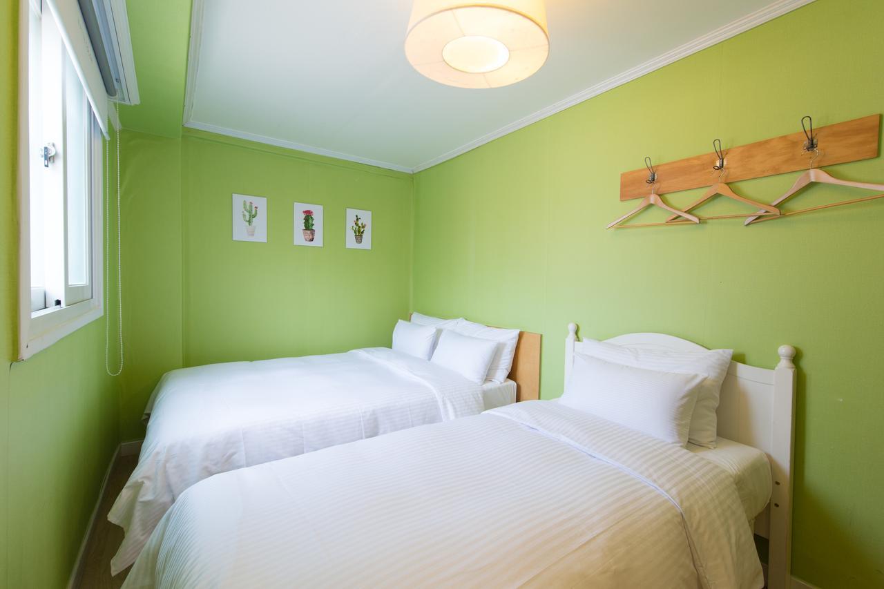 Travel Monster Hotel Seoul Exterior photo