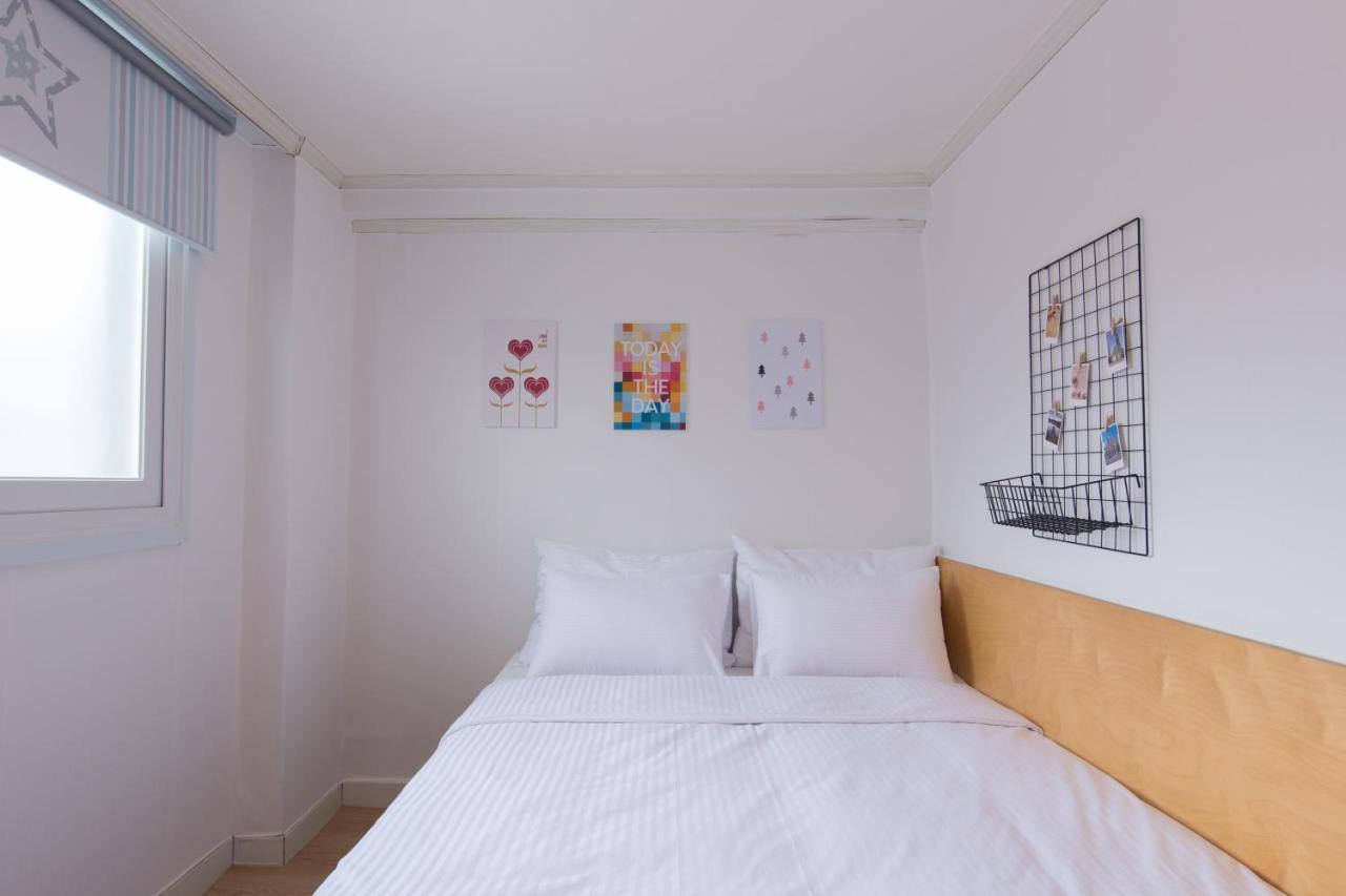 Travel Monster Hotel Seoul Exterior photo