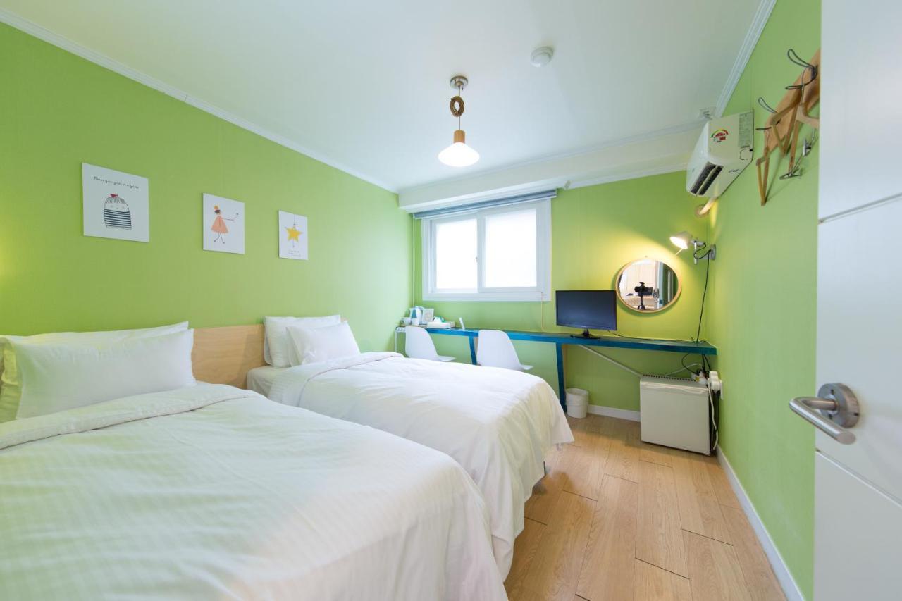 Travel Monster Hotel Seoul Exterior photo